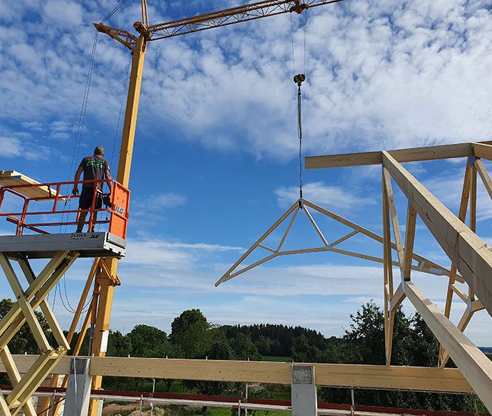 Zimmerei und Holzhausbau Hans Heigl in Schweitenkirchen.