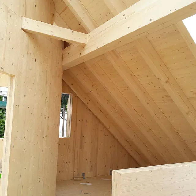 Holzhäuser von Zimmerei und Holzhausbau Hans Heigl in Schweitenkirchen