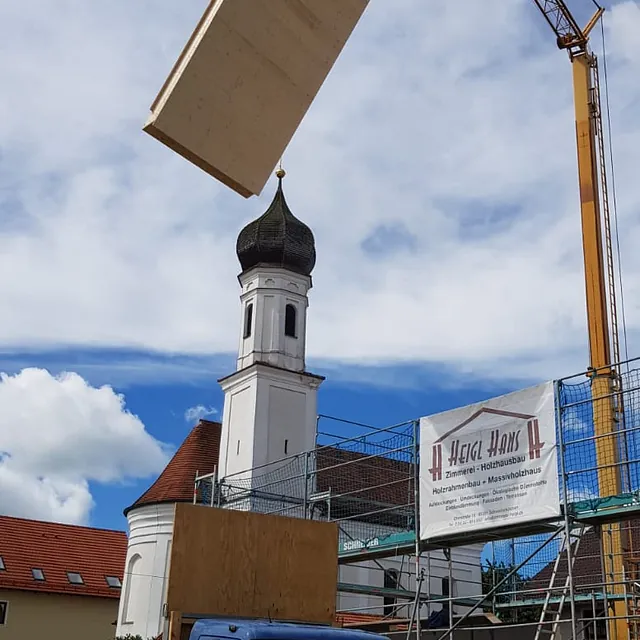 Zimmerei und Holzhausbau Hans Heigl in Schweitenkirchen.