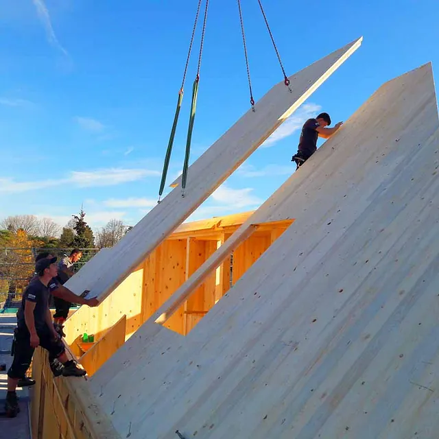 Zimmerei und Holzhausbau Hans Heigl in Schweitenkirchen.